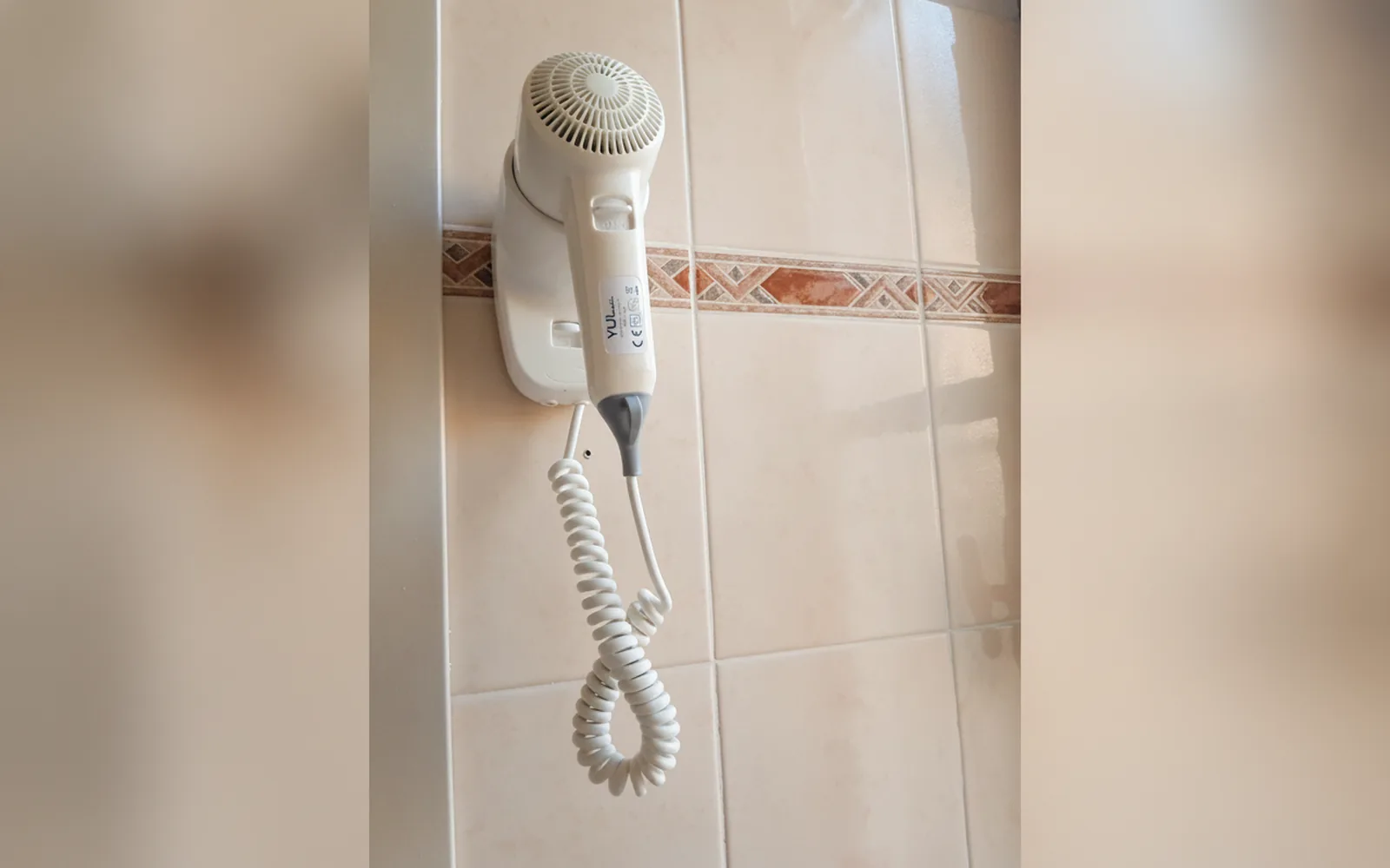 Camera con bagno privato — Hotel Alba, Torino (Piemonte) (foto 100)