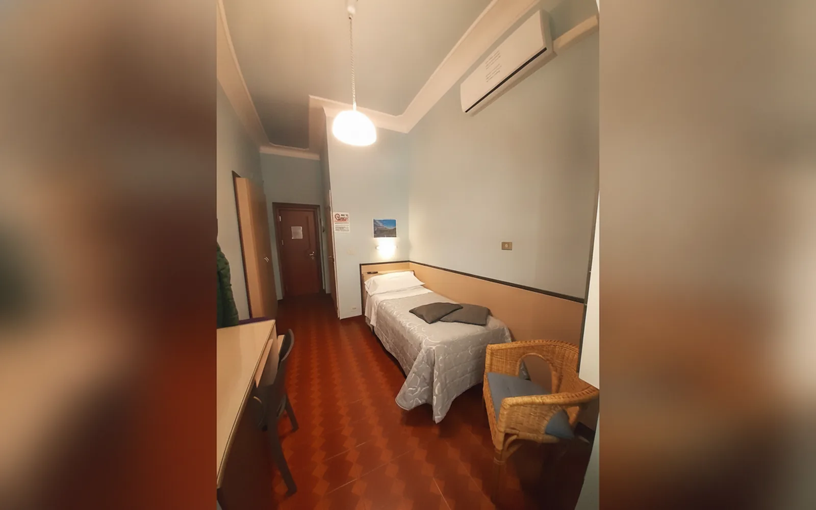 Camera con bagno privato — Hotel Alba, Torino (Piemonte) (foto 47)