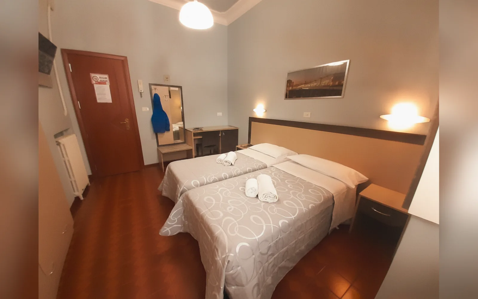 Camera con bagno privato — Hotel Alba, Torino (Piemonte) (foto 61)