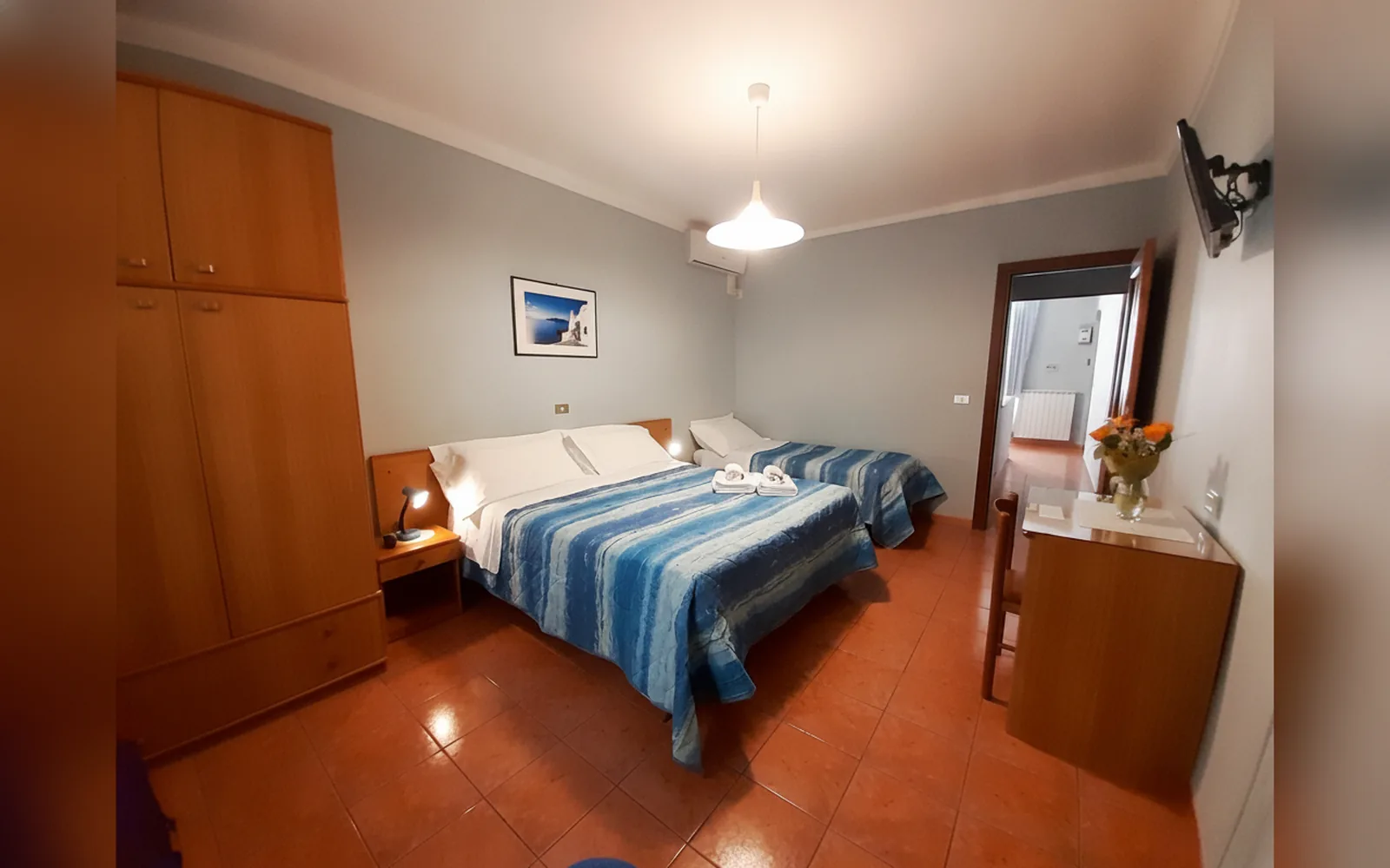 Camera con bagno privato — Hotel Alba, Torino (Piemonte) (foto 69)