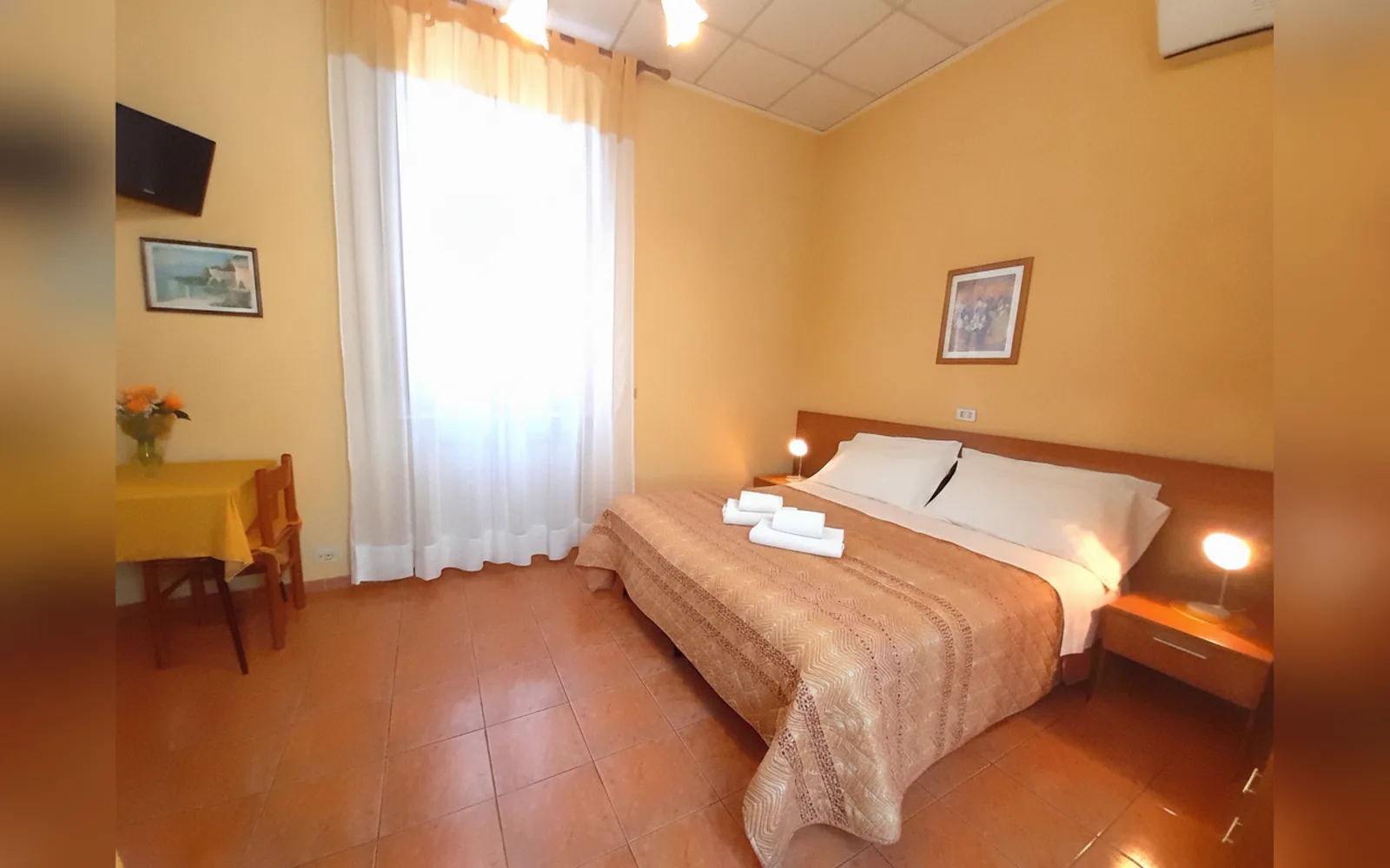 Camera con bagno privato — Hotel Alba, Torino (Piemonte) (foto 76)