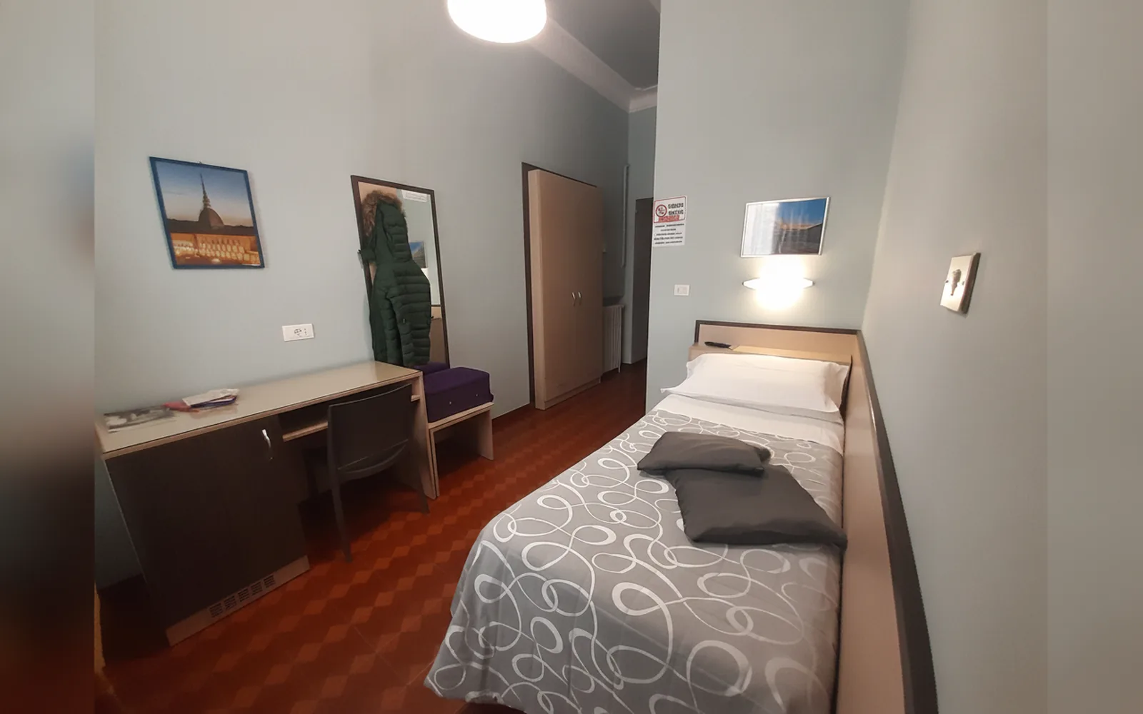 Camera con bagno privato — Hotel Alba, Torino (Piemonte) (foto 81)